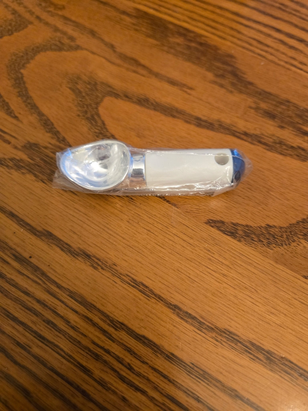 Tupperware White and Blue Mini Ice Cream Scoop Magnet